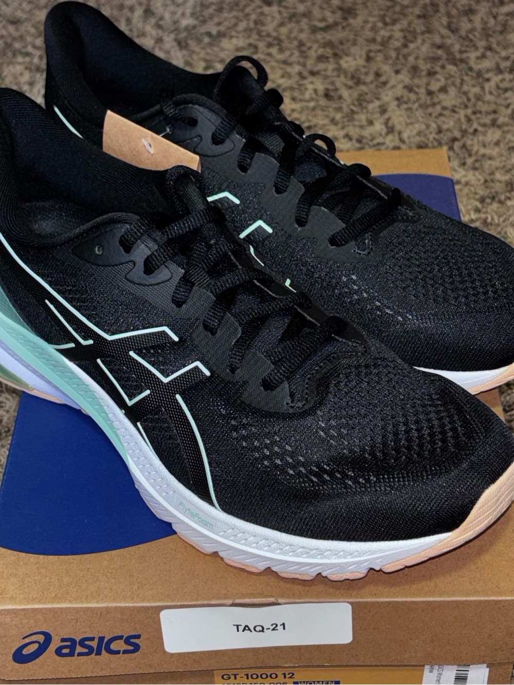 Asics GT-1000 12 Women Size 11.5 Running Shoes Sneakers Black/Mint 1012B450-006